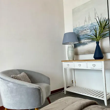 Willa Arts At The Old Town