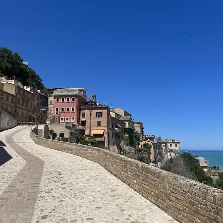 Arts At The Old Town * Grottammare